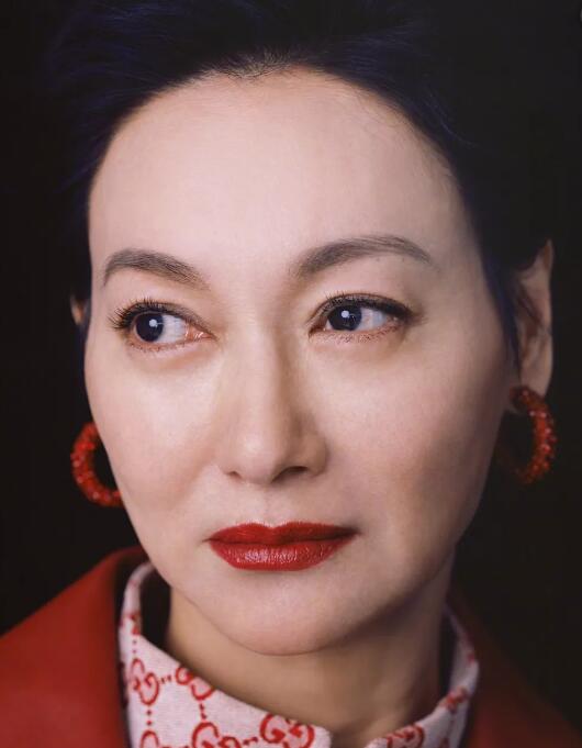 58岁打女影后惠英红仍不忘初恋希望那个美国大兵能寄张照片