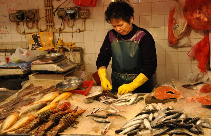 鱼店老板: 有这3种"异样"的鱼, 再便宜也别买! 细菌多还不新鲜