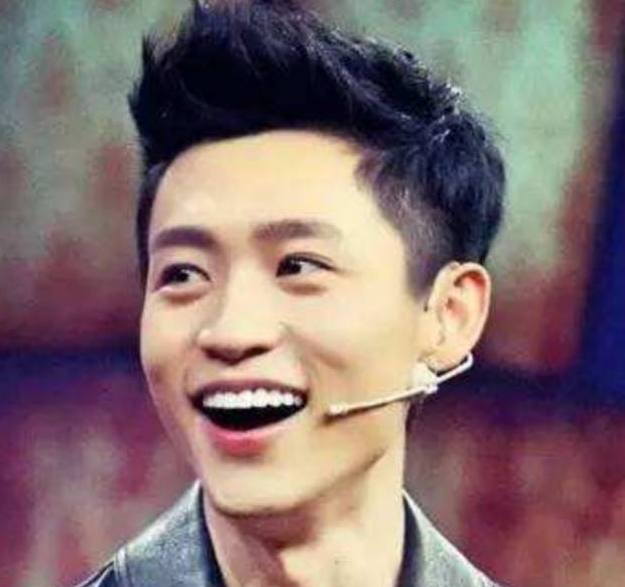 娱乐圈整过牙的7大男星胡歌和霍建华上榜他是丑牙第一人