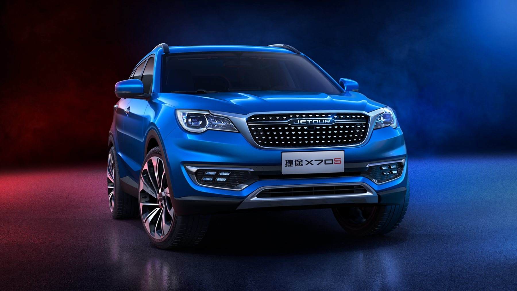 奇瑞捷途x70suv,4.7米车身比宝骏更帅,7万起7座7个多油