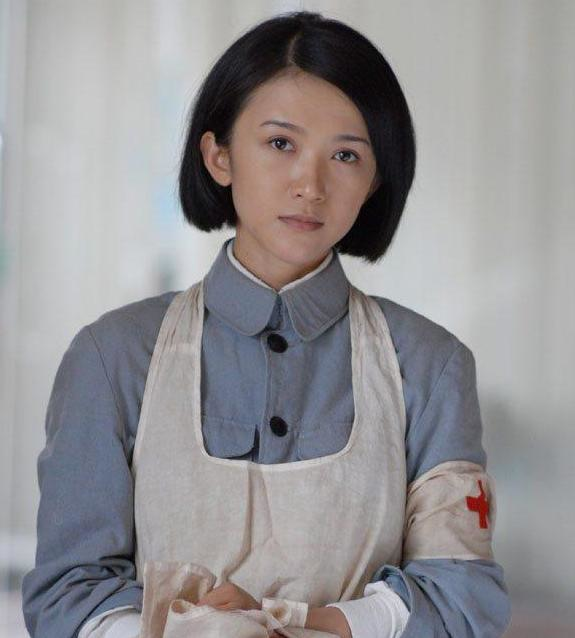 《金婚》中张国立的女儿,今一人片约不断,她却无戏可拍|彭心宜|于明加