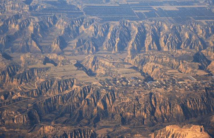 沟壑纵横的黄土高原,这样独特的地形,到底因何而形成?