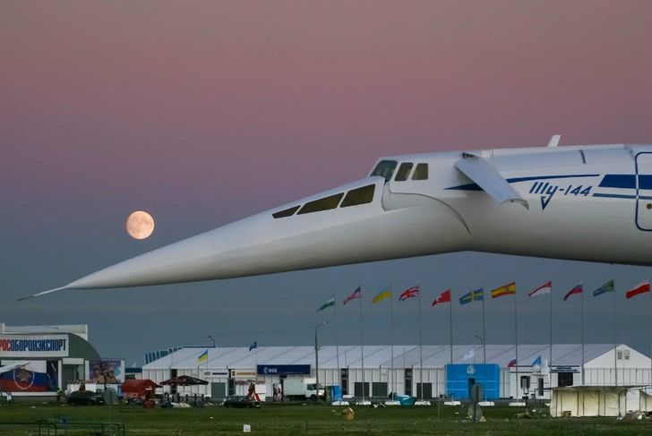 300个弹孔密布机身!78人无一生还,真实原因让人难以接受