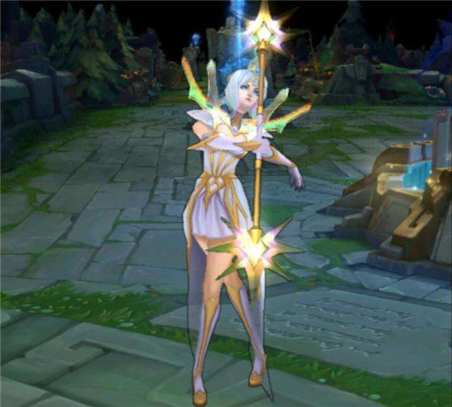 制作周期大多不超过30日,而近日,英雄联盟皮肤团队负责人安娜(anna)