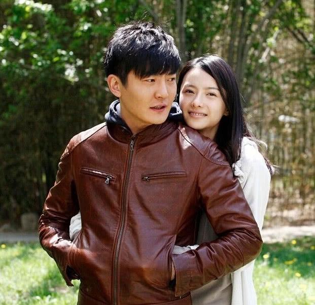 40岁郭京飞近照,隐瞒了13年的老婆,原来是我们熟悉的她