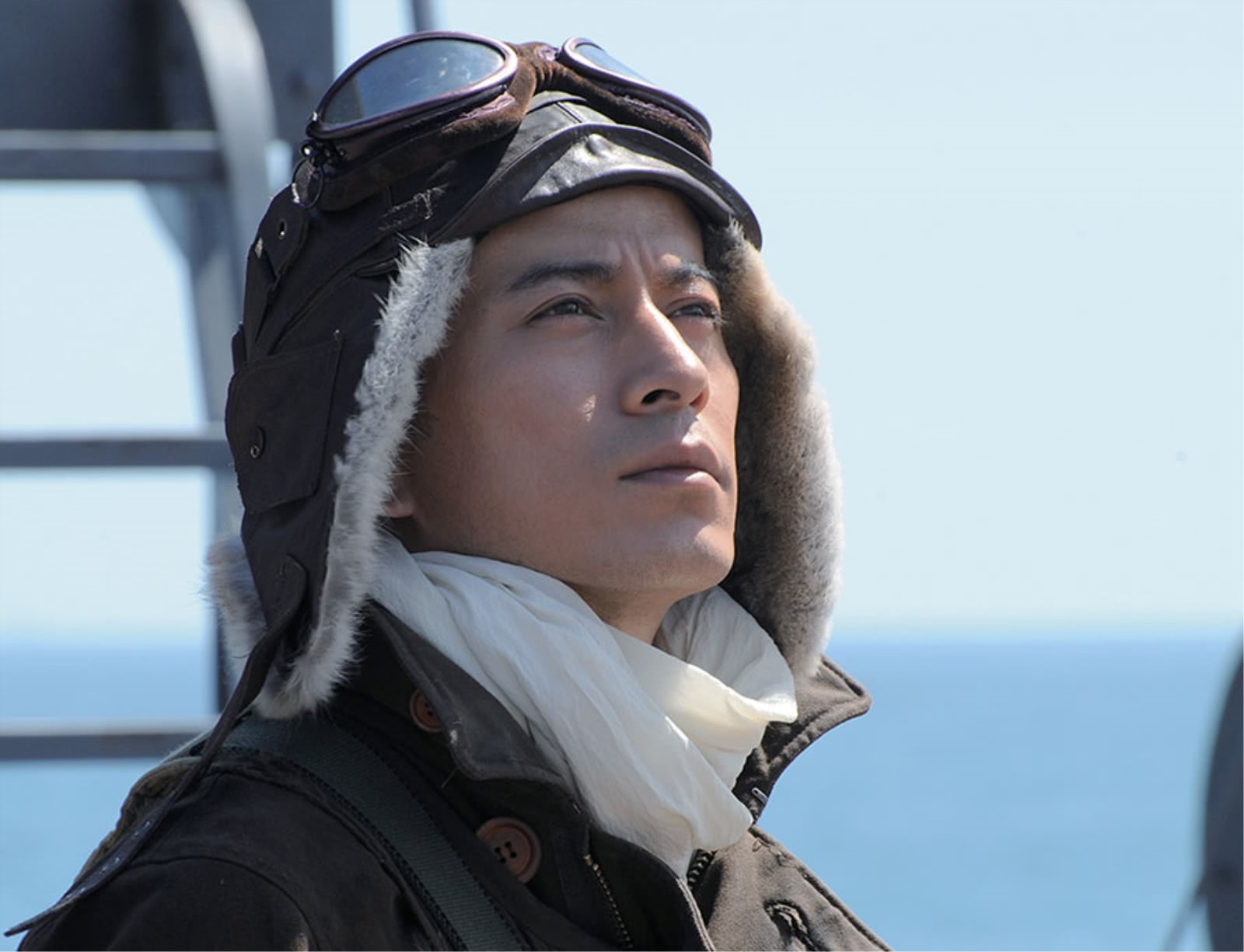 抗日战争:一名日军飞行员降落中国机场,烧毁了五架战机扬长而去