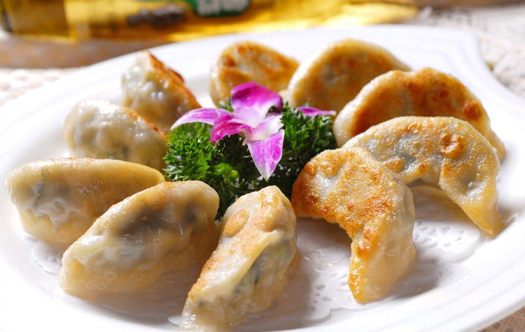 韭菜别只知道包饺子了试试新吃法一大锅都不够吃的