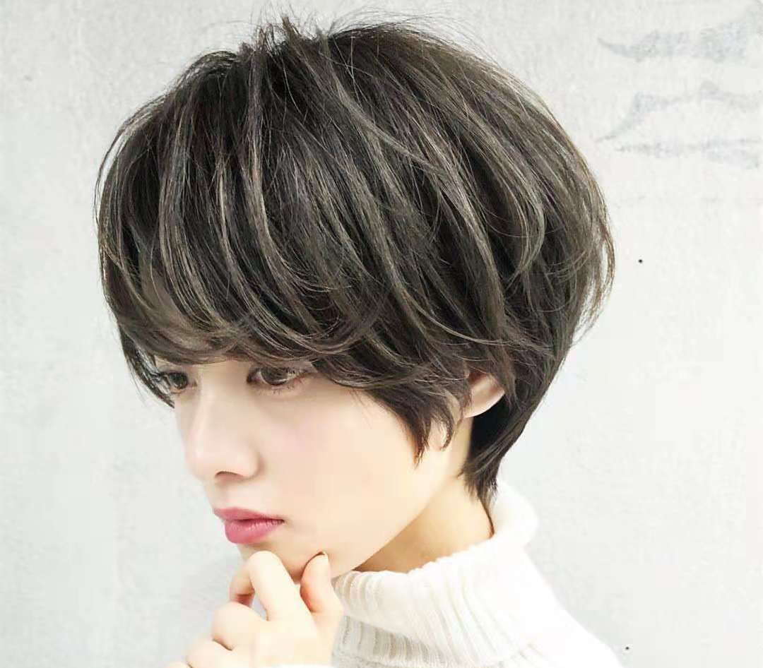 超短发女生染发烫发是一种怎样的体验