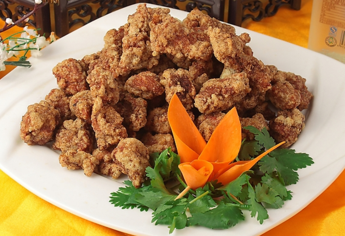 老哥实在是太幸福了,嫂子用如此方法炸肉,美味营养还不长肉!