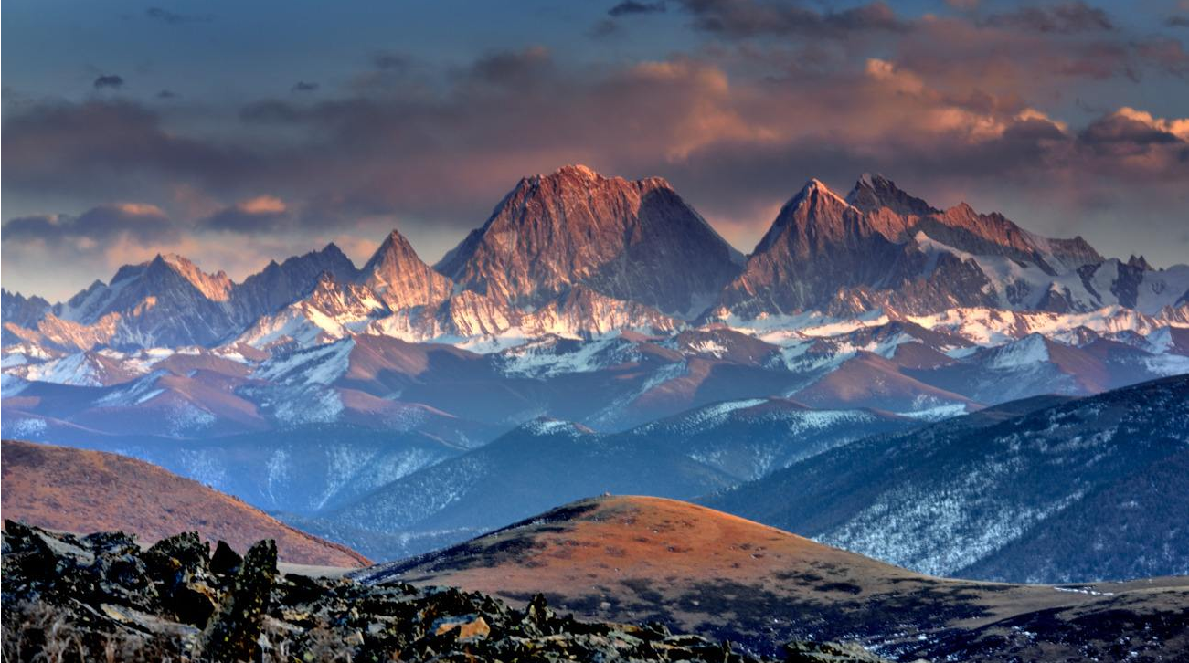 川藏线高尔寺山黑石城一个即将被遗忘的神秘之地