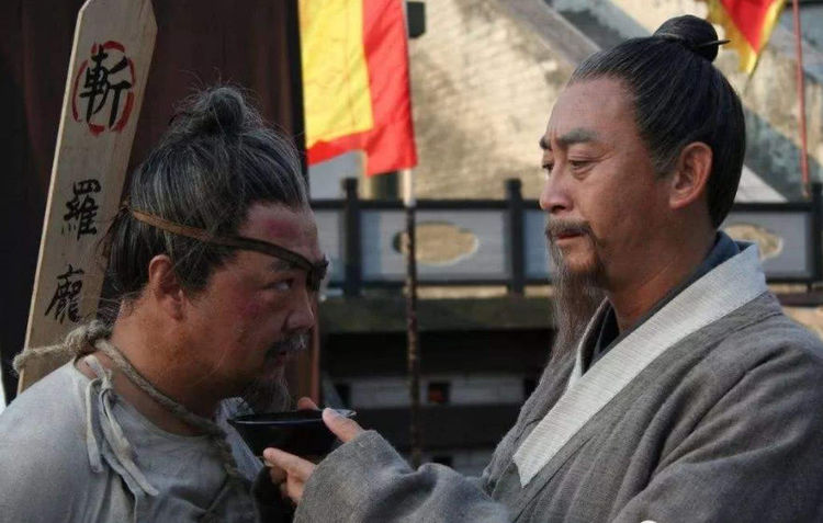 古代被"株连九族",什么不能提前逃跑?根本无处可逃!