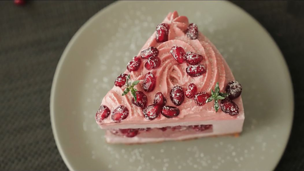 它火遍韩国私房圈,红宝石奶油芝士蛋糕,咬一口得多少钱?