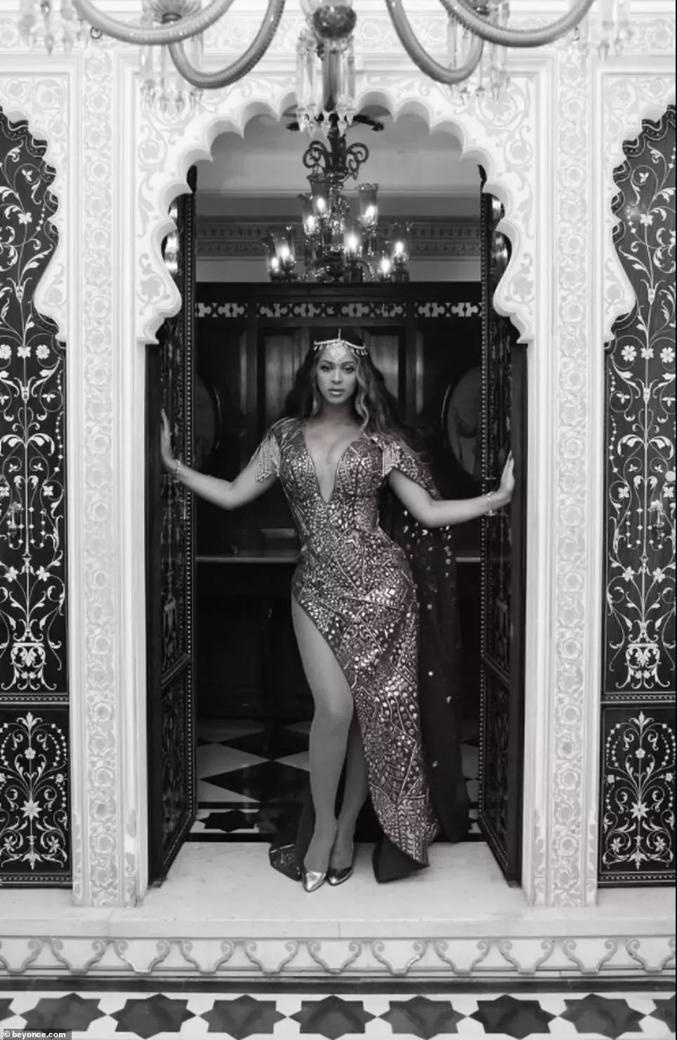 印度马云嫁女儿壕无人性!请碧昂斯到家里唱歌