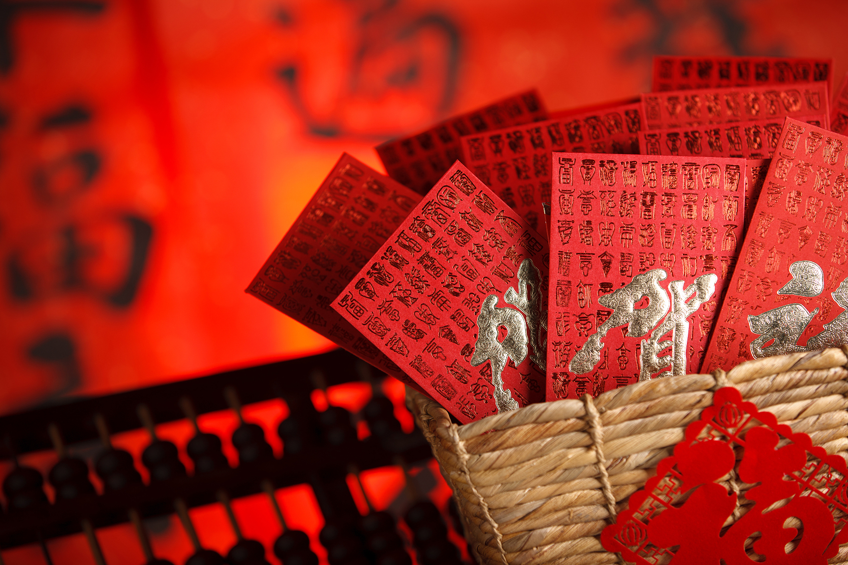 严禁自行出台政策发放工资津贴补贴政策后,公