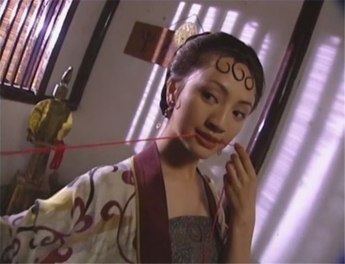 真风光,她嫁了百亿富豪,不做演员去当老板娘了