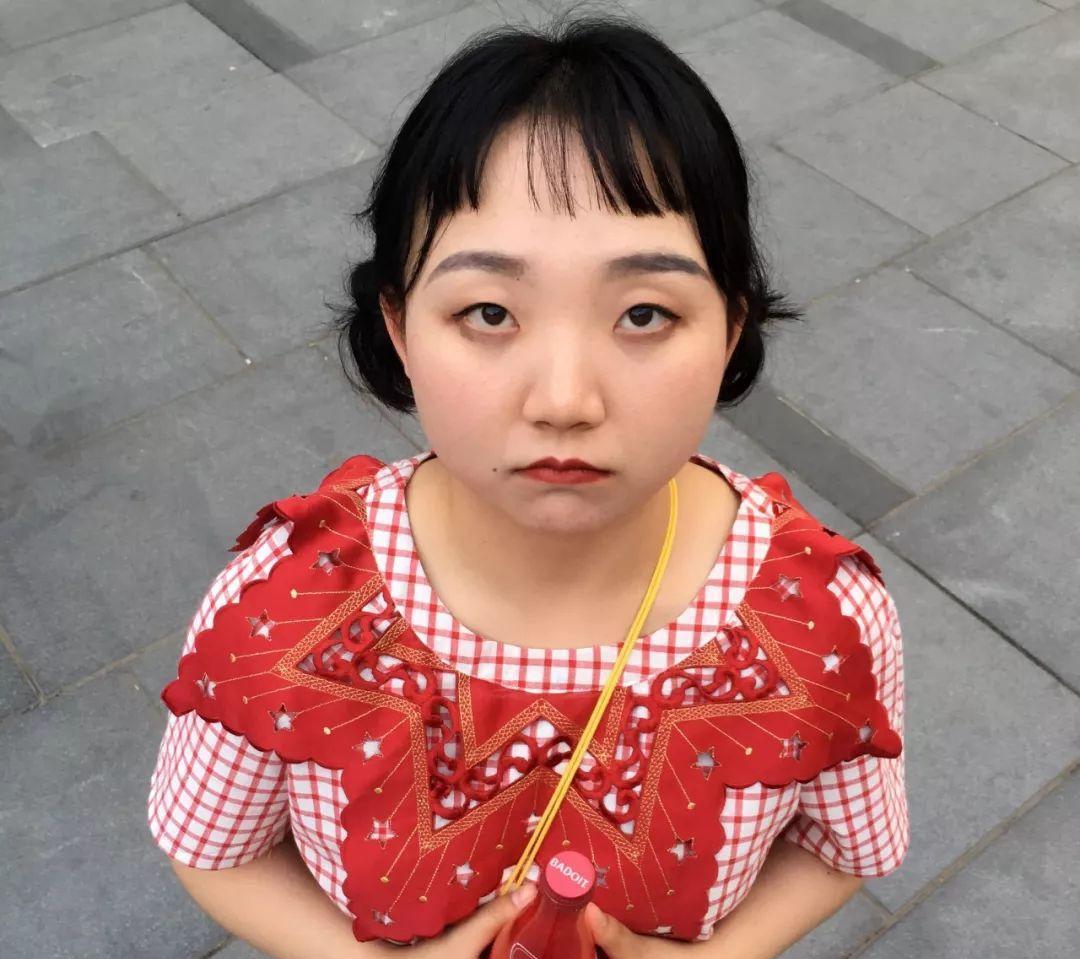 辣目洋子"童年照"曝光,都说女大十八变,她这个变得有点过分!