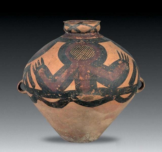 7000年前的仰韶文化彩陶乃瑞典考古学家安特生发现的中国"国粹"