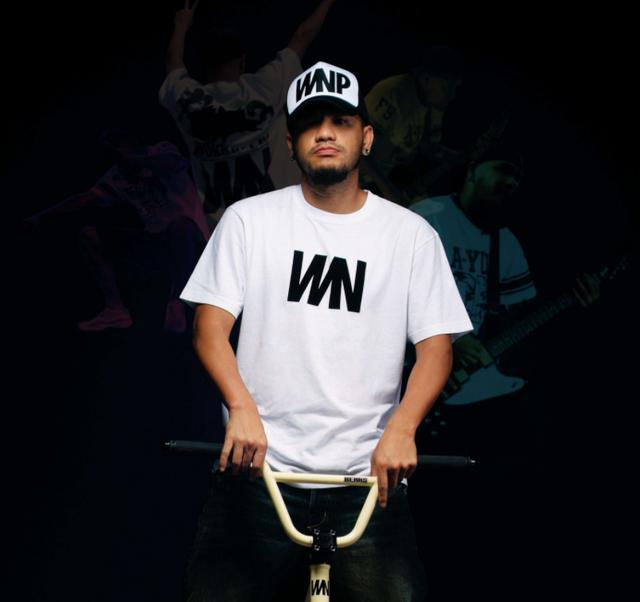 听了好几年的《思念是一种病》,到现在才发现