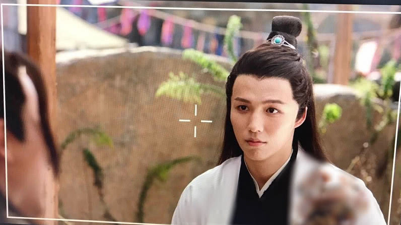 林瑞阳为张庭抛弃家庭,今前妻50岁依旧貌美,一双儿女颜值高