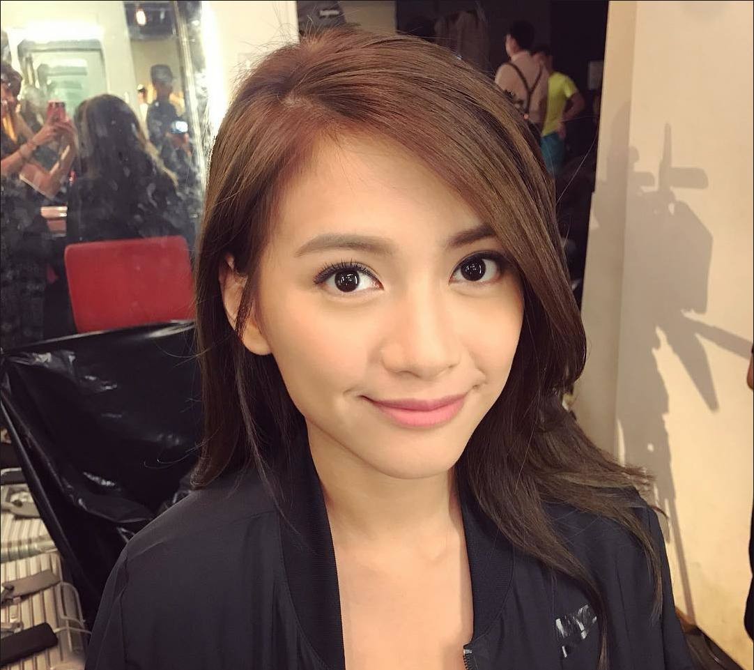 26岁获捧电影小花即将重拍亚视经典剧|张建声|陈嘉莉|亚视_新浪新闻