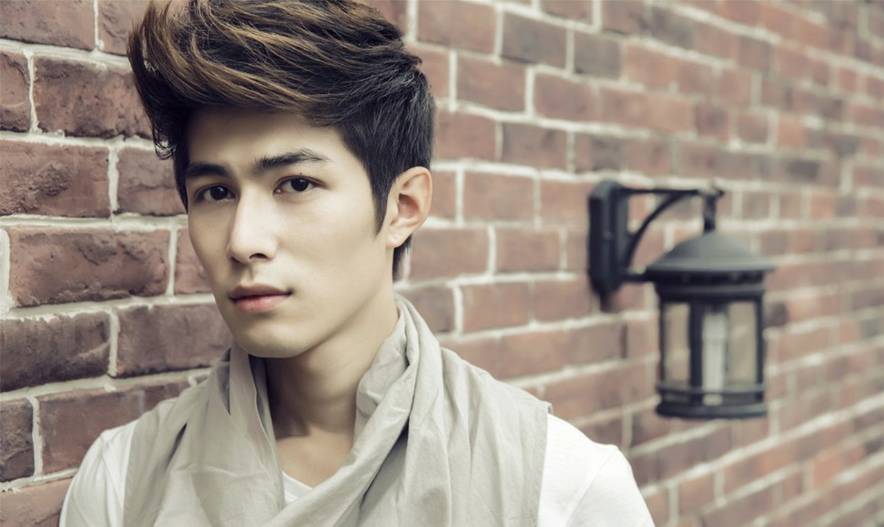 他是小时代男主,童年父母离异留下阴影,生母却因三个字没有再婚