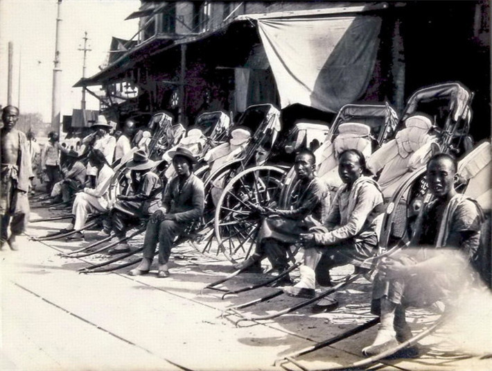 北京的人力车夫生活到底有多艰苦?胡适一句话道出全部辛酸