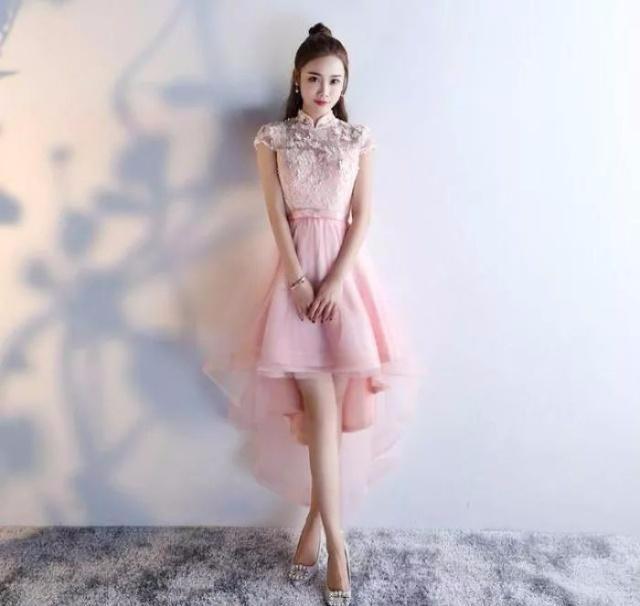 心理学:哪一个伴娘很有心机,测在感情中你需要当心哪种异性