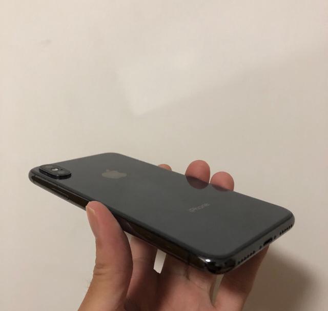 iphonex上手实拍,已从8688降至6499,现在入手最值!