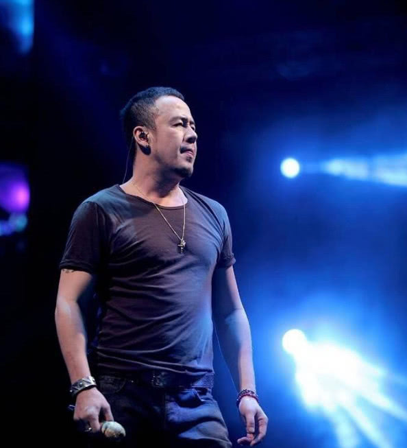 曾是中国好声音导师的杨坤现在沦为三线明星让人遗憾