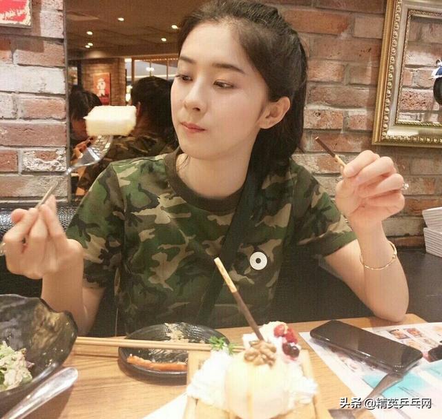 世乒赛花絮:爱情的力量,梁靖崑女友照被"热搜",网友:好福气