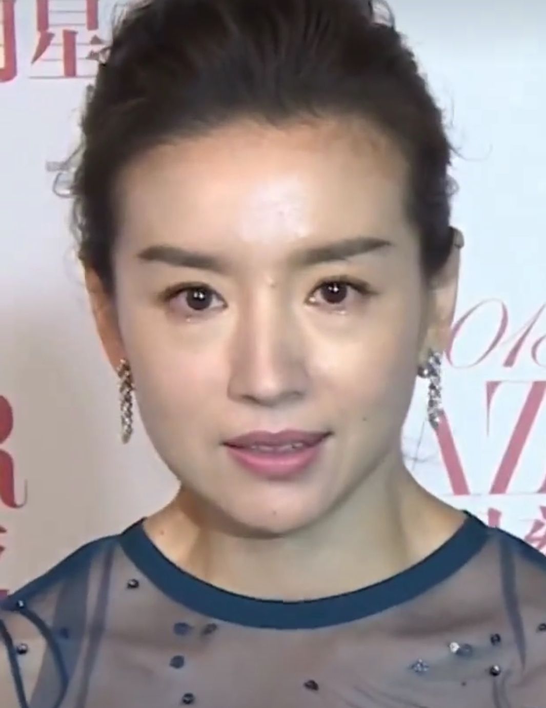 各路女星高清大脸照爆光,董洁表情让人心酸,关晓彤颜值排第一?