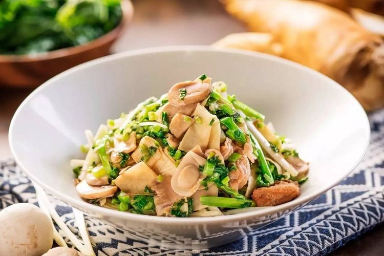 冬笋里脊肉丝,做得不鲜?厨娘说漏嘴:按这个步骤做,肉嫩菜鲜!