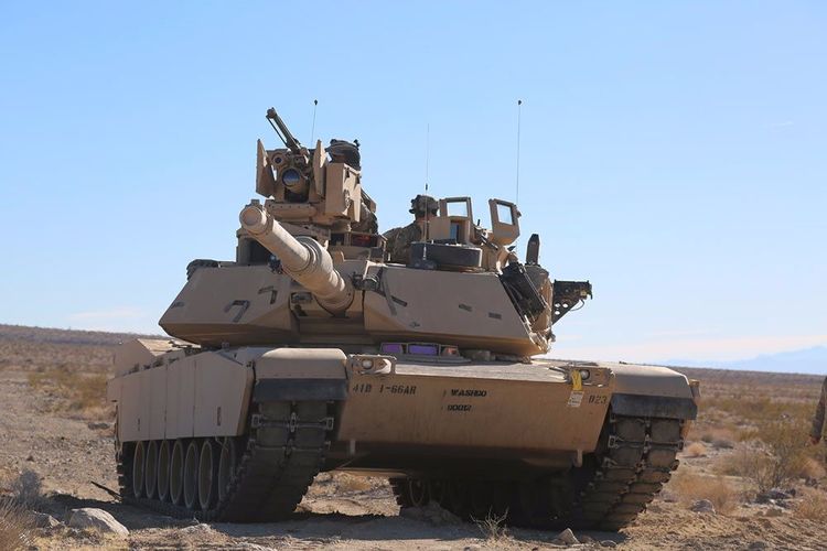 a2全履带主战坦克近300辆,美国陆军现役最先进m2/m3步兵战斗车300余辆