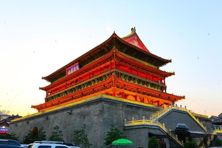陕西最具代表性的古建筑，是我国现存钟楼中最大、保存最完好的