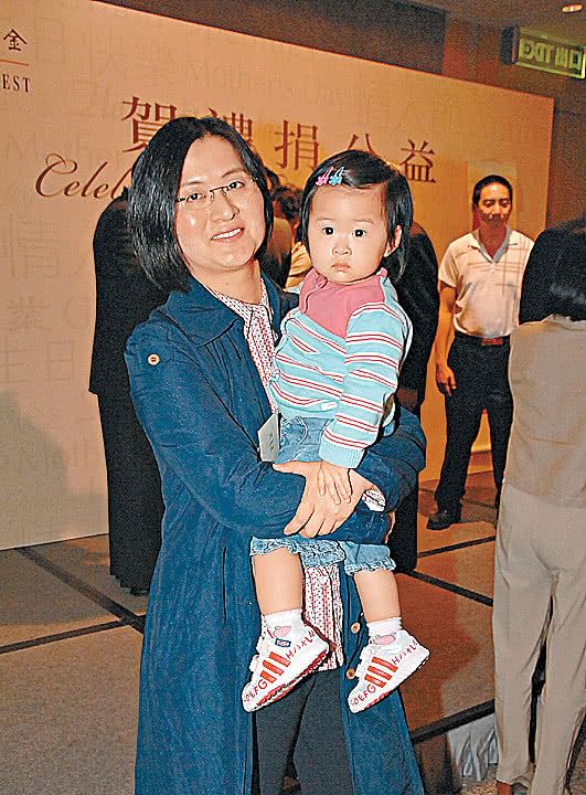 结婚13年仍是24孝好男人|吴家乐|周蕙蕙|豪门_新浪网