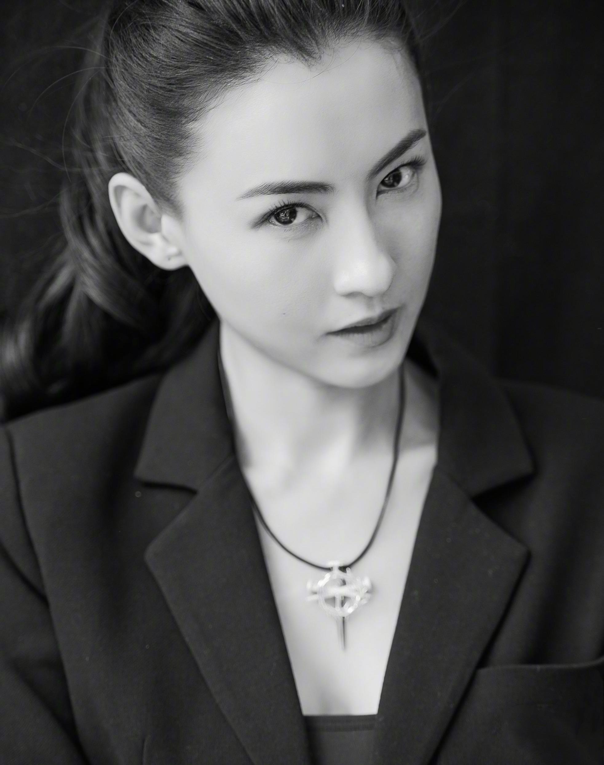 张柏芝:感谢当初骂我的朋友,没有当年的谩骂就没有此时坚强的我