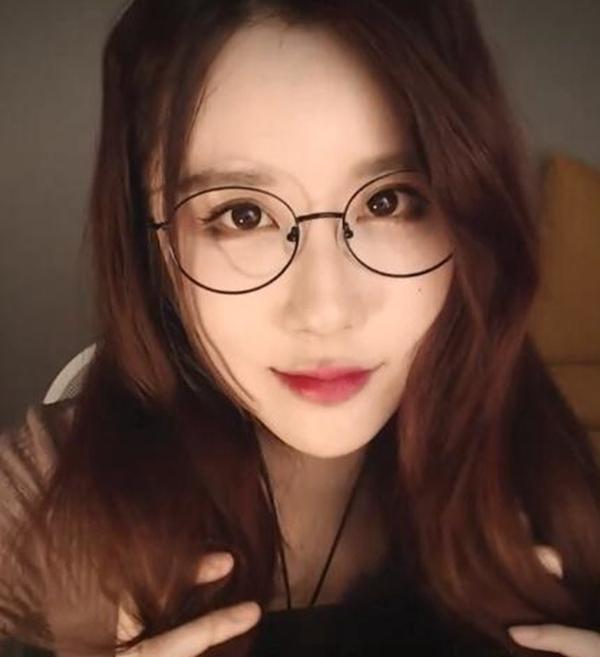 虎牙|大波浪|黑框_新浪新闻