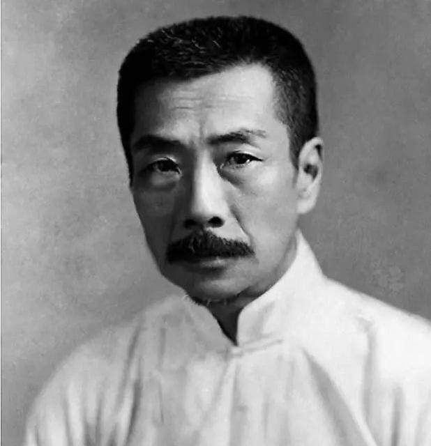 周作人曾随同鲁迅赴日求学,因爱上日本下女,竟遭鲁迅一顿毒打!|毒打|周作人|鲁迅_新浪新闻
