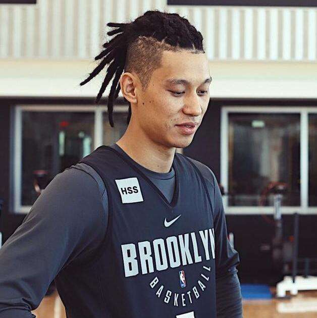 林书豪留个脏辫都被歧视, nba状元: 你的姓氏决定你无法和黑人比