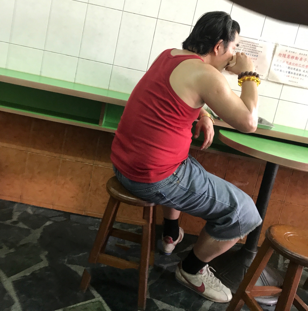 超近距离看任贤齐现在有多胖身材走形变油腻大叔都是因为这个人