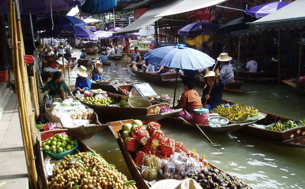 去泰国旅游的注意:这个景区专门坑中国人,游客