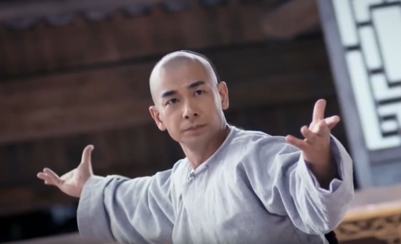 黄飞鸿之怒海雄风近日已经上映 赵文卓身兼出品监制等多职