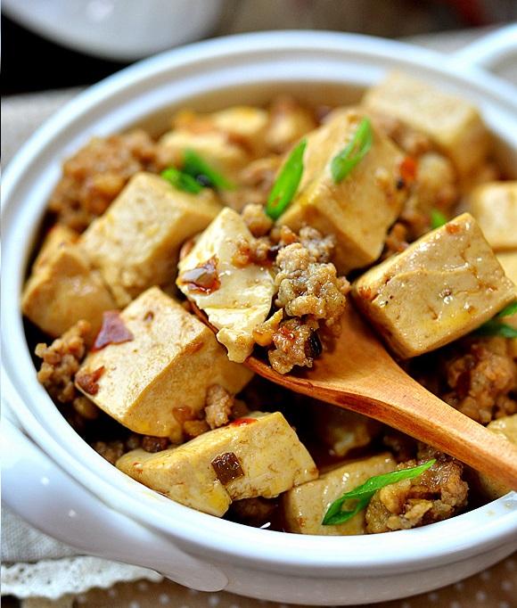 豆腐版"饭遭殃":肉末烧豆腐,好吃又好做,记得多做点米饭啊!