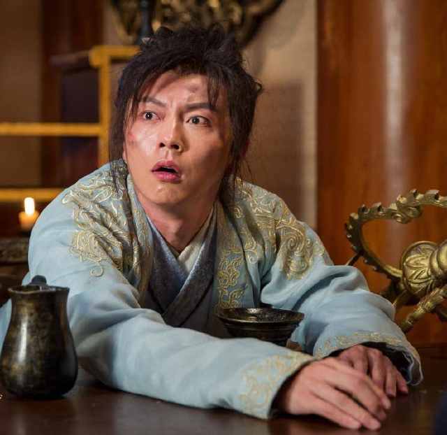 童星出道的谢苗有李连杰第一接班人的称号如今拍烂片为生