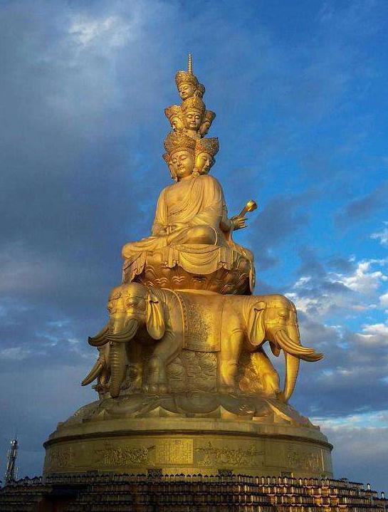 中国8处壮观的大型佛像景点,最大的有150多米高