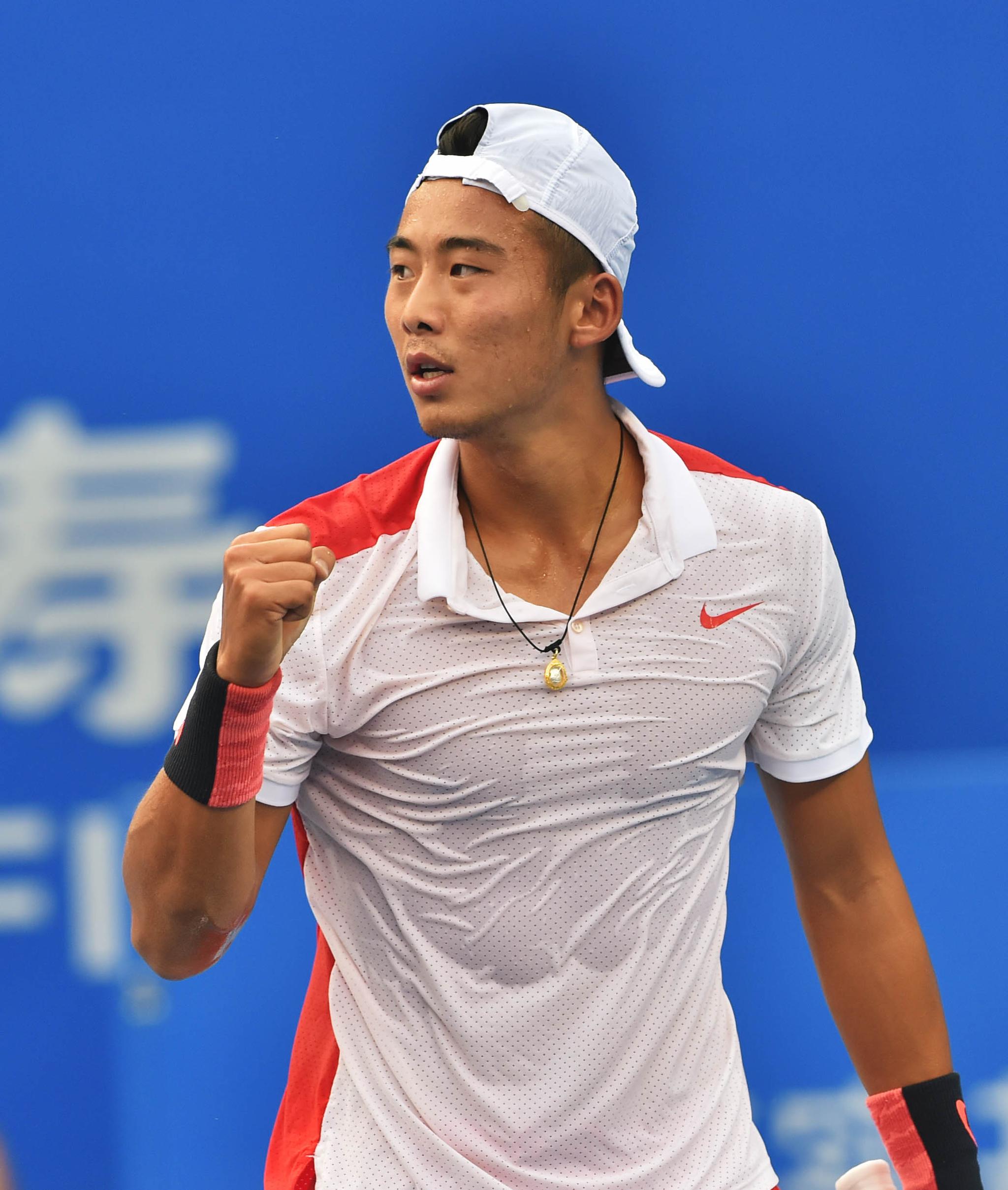 张择|比兰基斯|发球_新浪新闻