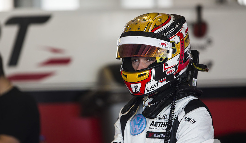 f1轮胎测试次日:f2年度冠军创最快单圈,科维亚特累积最多里程