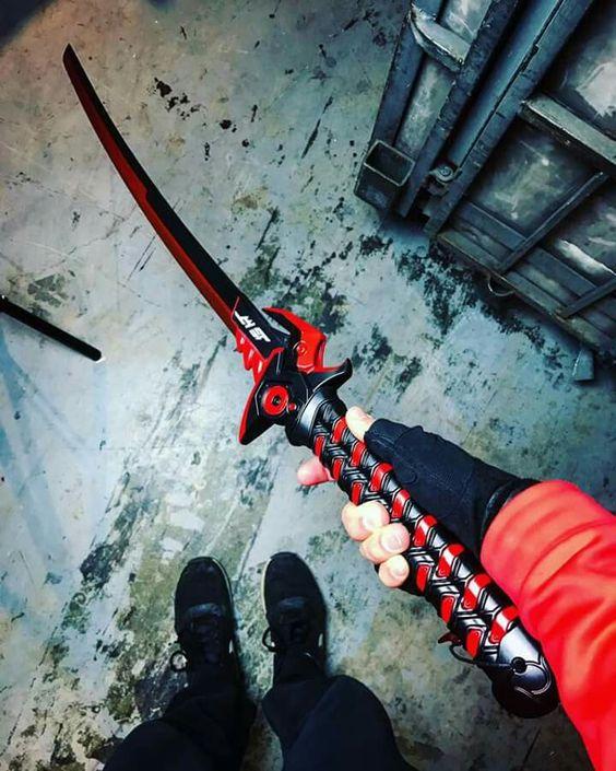 这些嗜血夺命的奇幻冷兵器,谁能驾驭得了?