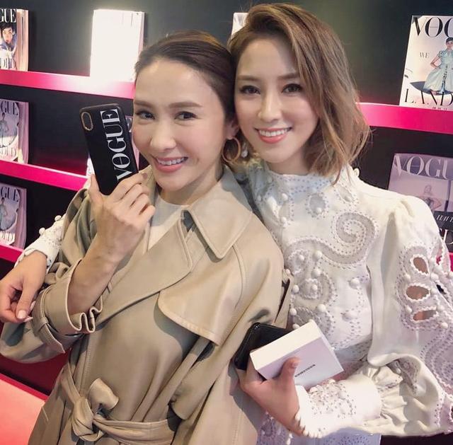 千亿媳妇徐子淇和不老女神黎姿罕见合体路人镜头下颜值爆表