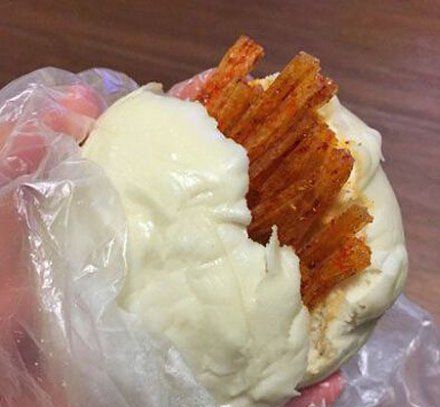 辣条配馒头,味道杠杠的老师这脾气有点大,有话要好好说!